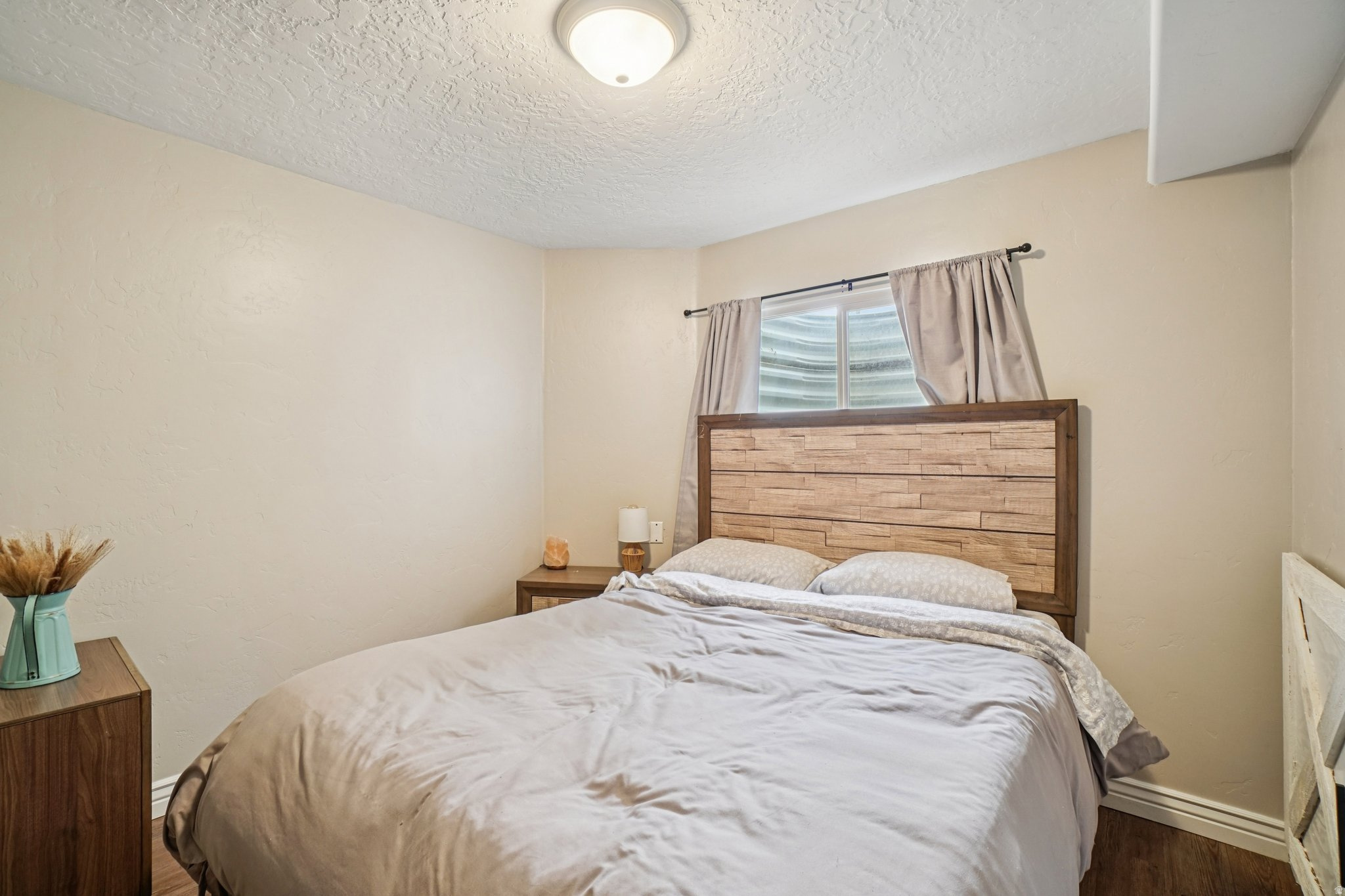 HUNTER CHASE - Residential