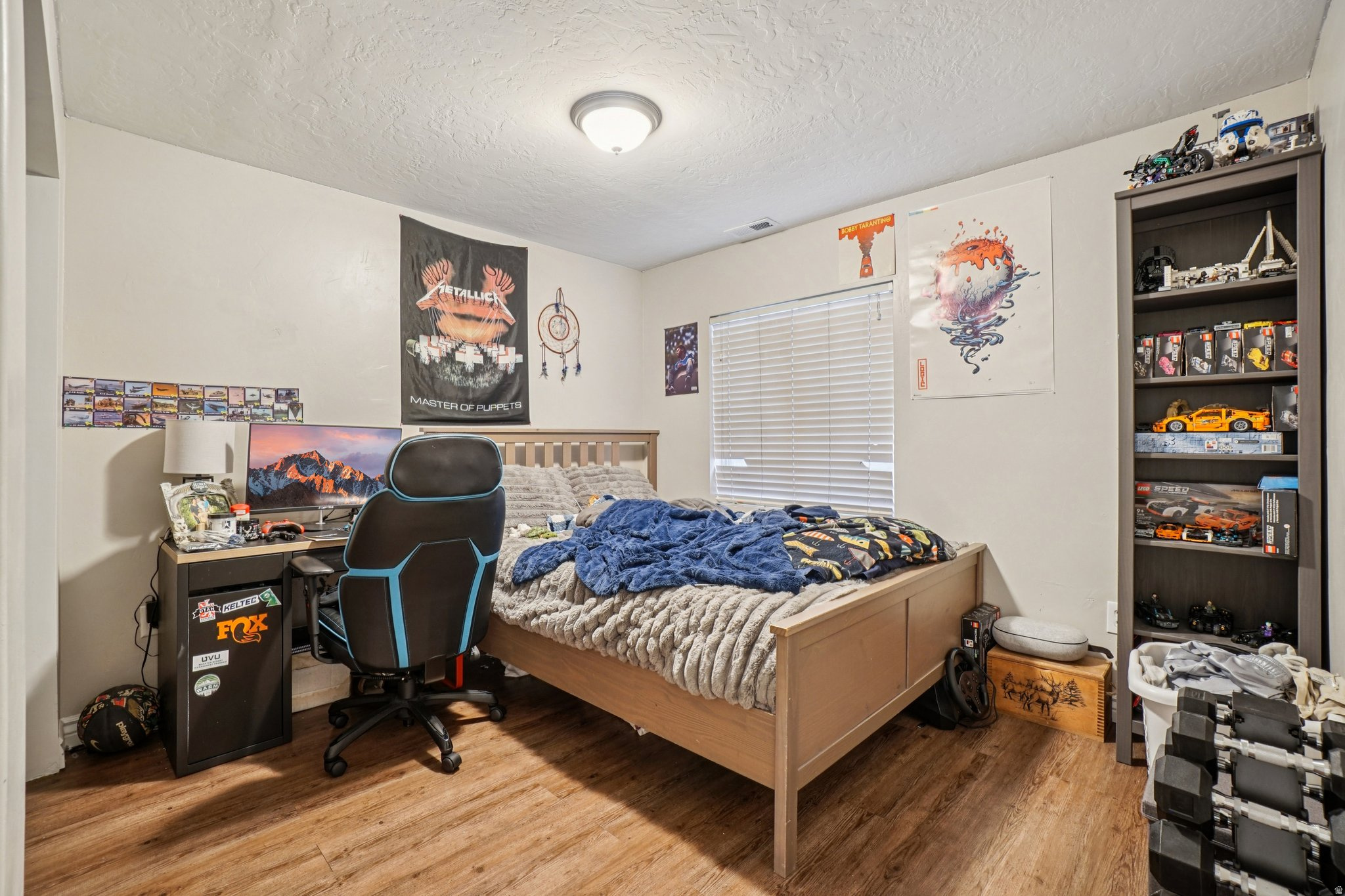 HUNTER CHASE - Residential