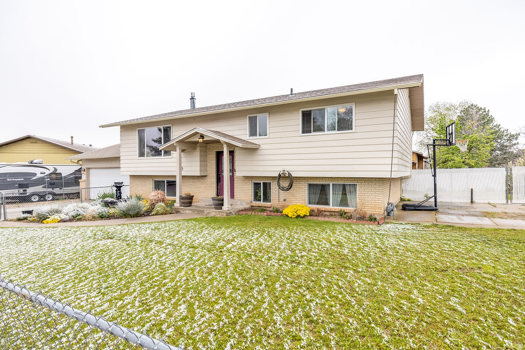 PARK WEST ESTATES - Residential