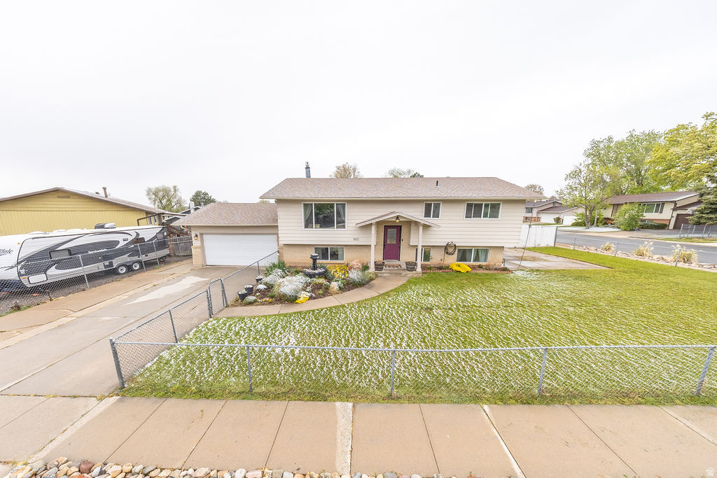 PARK WEST ESTATES - Residential