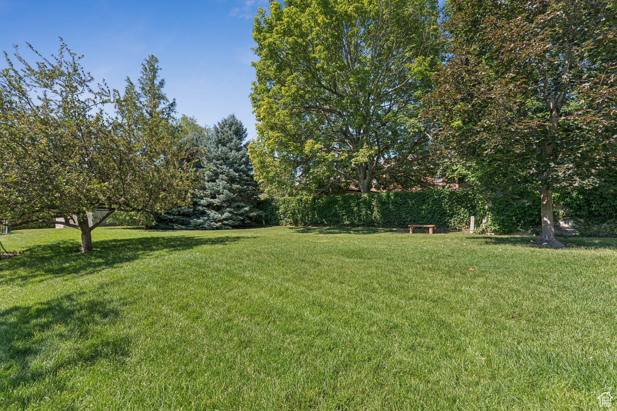 ENSIGN PLACE - Residential