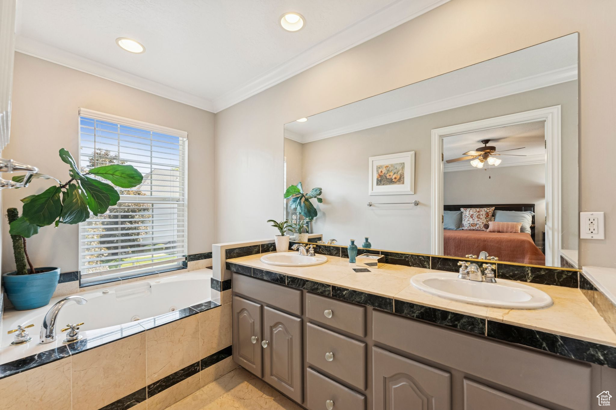 ENSIGN PLACE - Residential