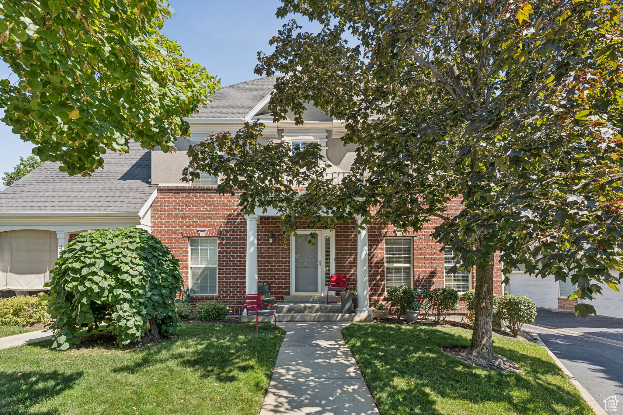 ENSIGN PLACE - Residential