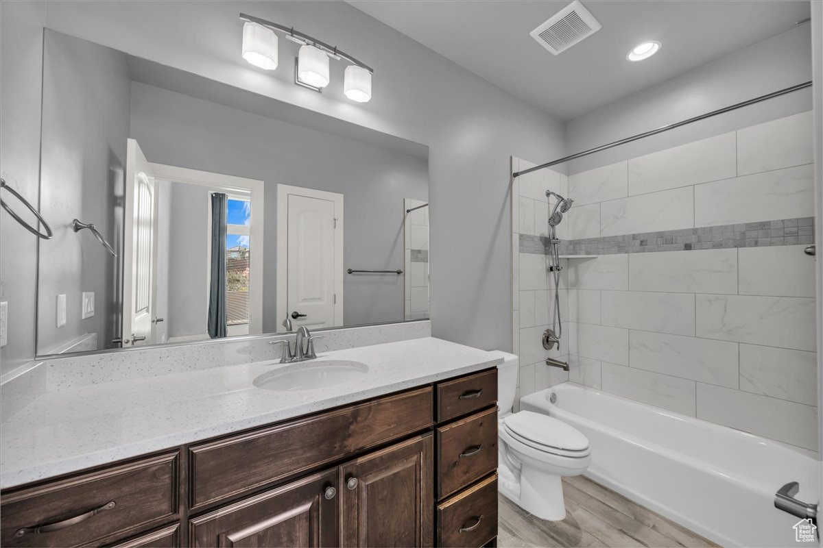 WASHINGTON VISTA PH 1B - Residential