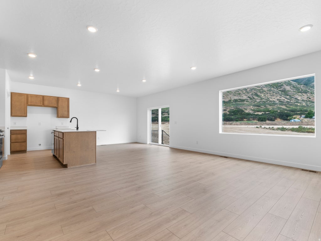Photo of 887 N 1860 E #434, Salem, UT 84653 (MLS # 2177138)