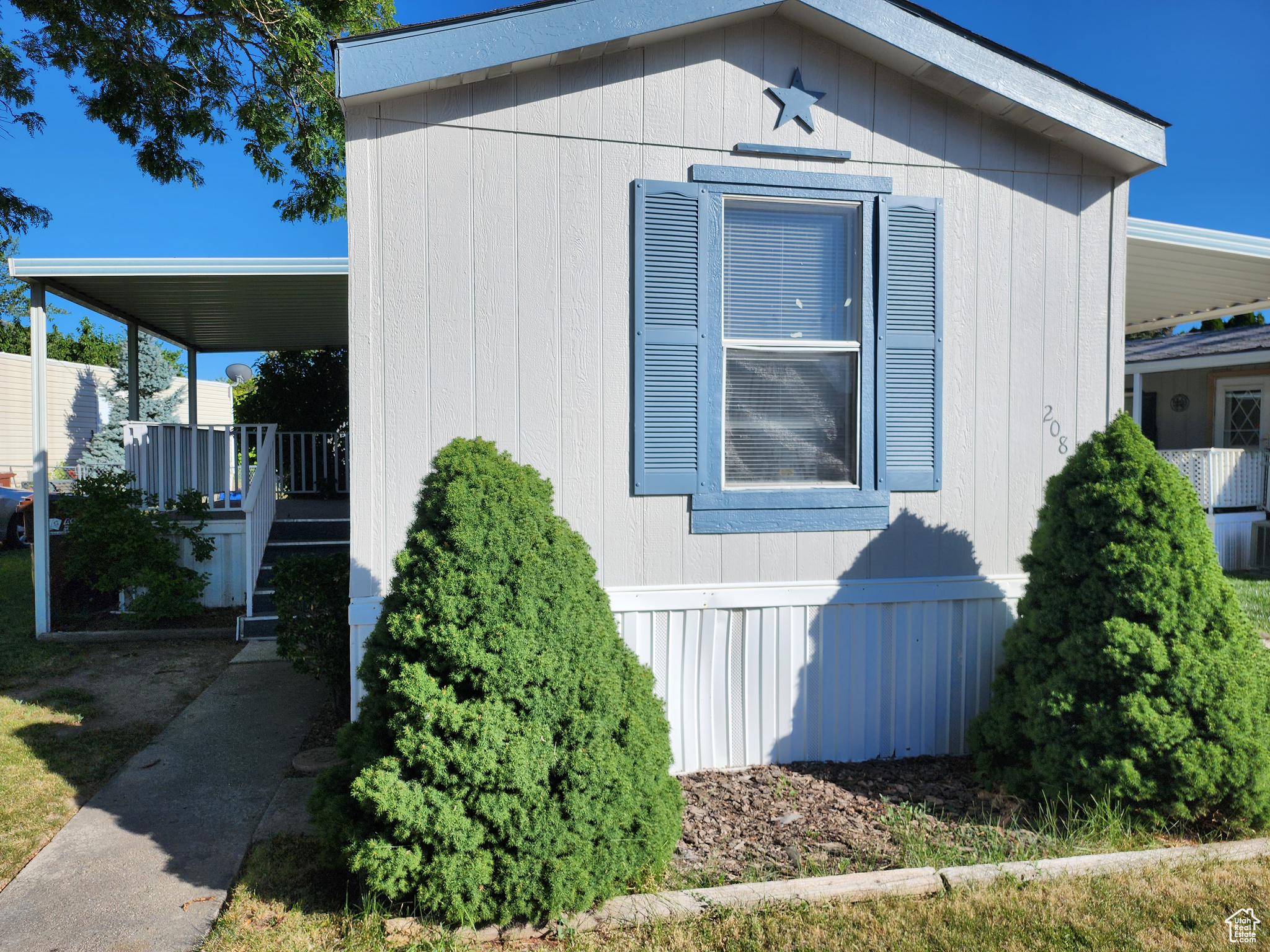 CRESCENTWOOD VILLAGE - Residential