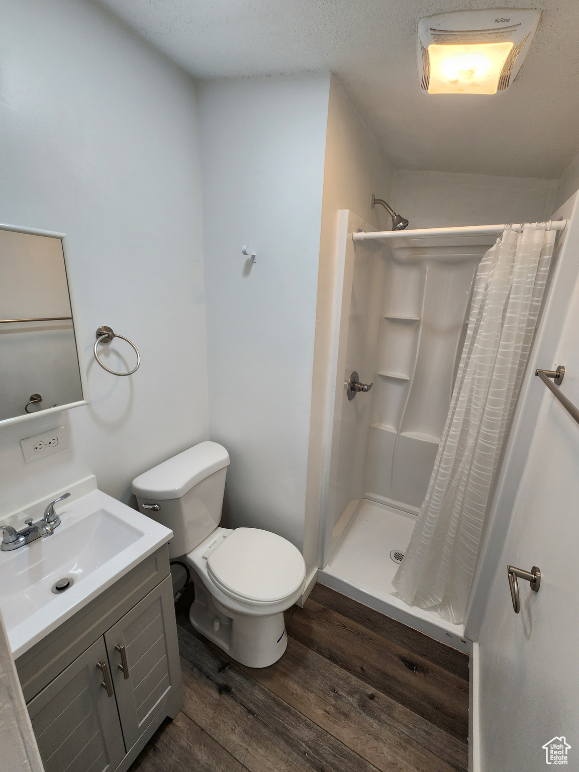 CRESCENTWOOD VILLAGE - Residential