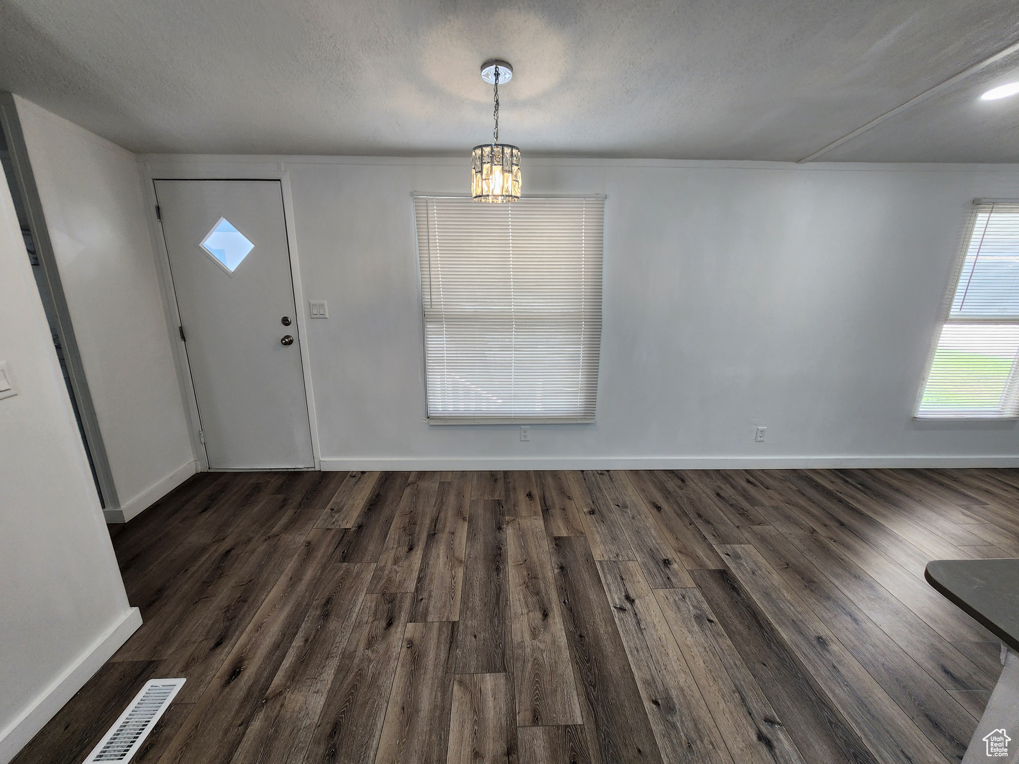 CRESCENTWOOD VILLAGE - Residential