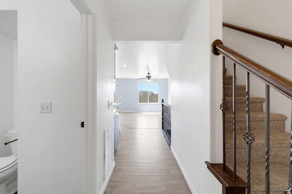 Photo of 1000 E BLUFF VIEW DR #94, Washington, UT 84780 (MLS # 2178377)