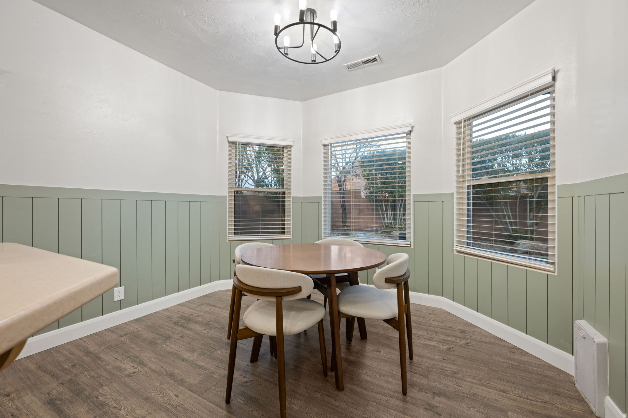 RIVER CREST TOWNHOMES - Residential