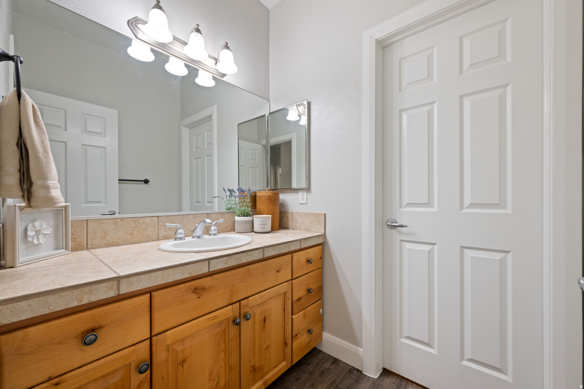 RIVER CREST TOWNHOMES - Residential