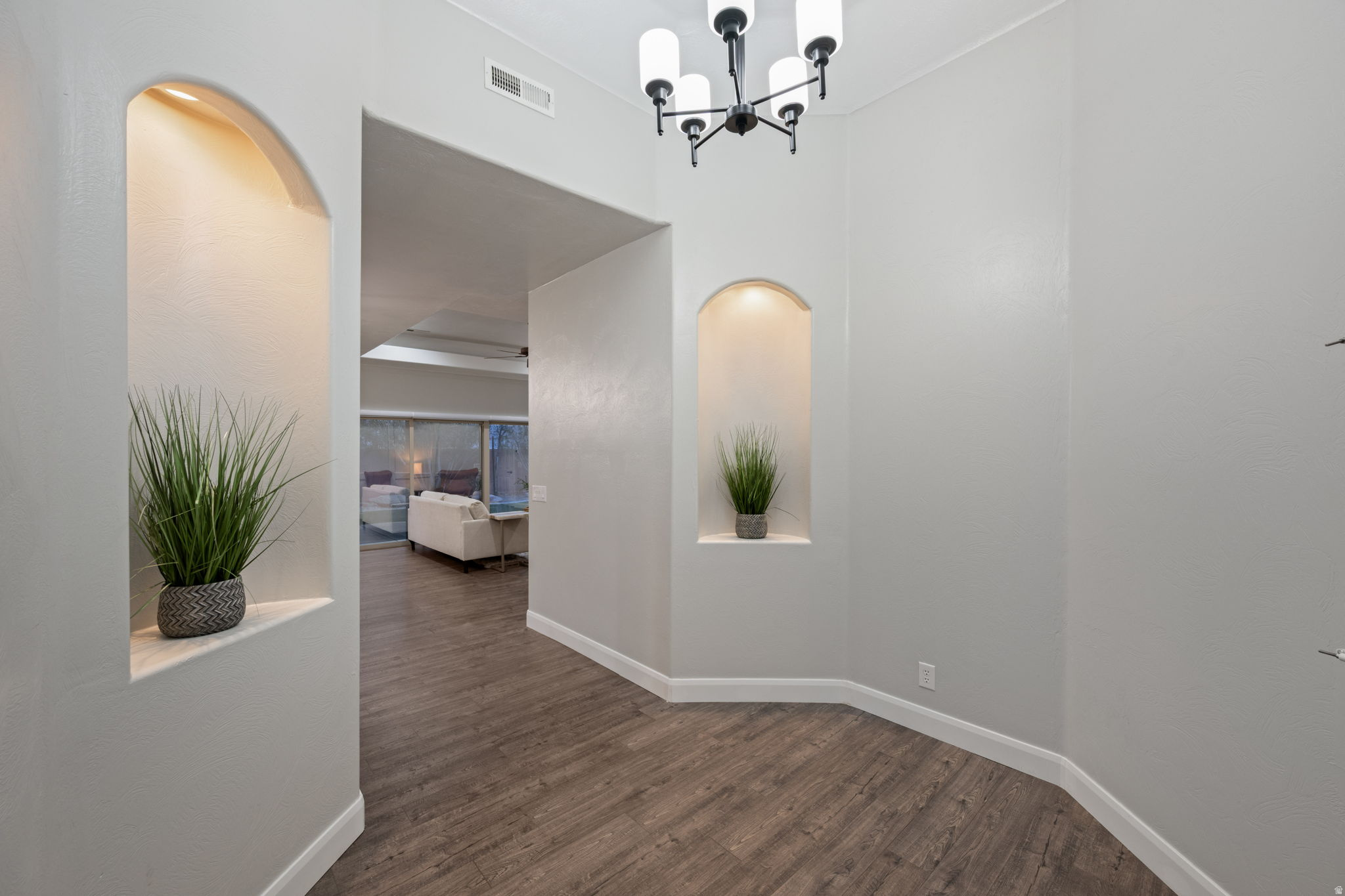 RIVER CREST TOWNHOMES - Residential