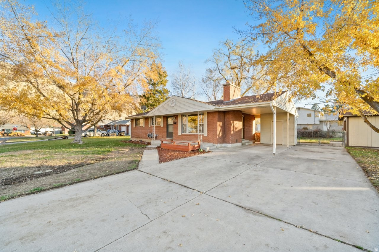 MT VIEW EST - Residential