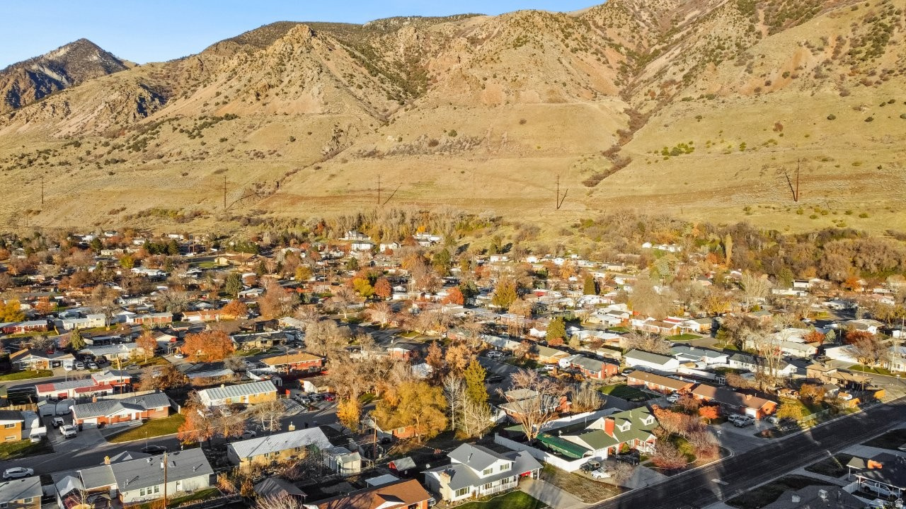 MT VIEW EST - Residential