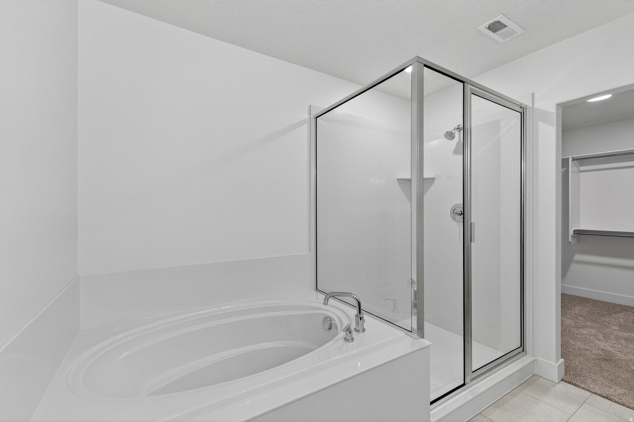 RIVERWOOD - Residential