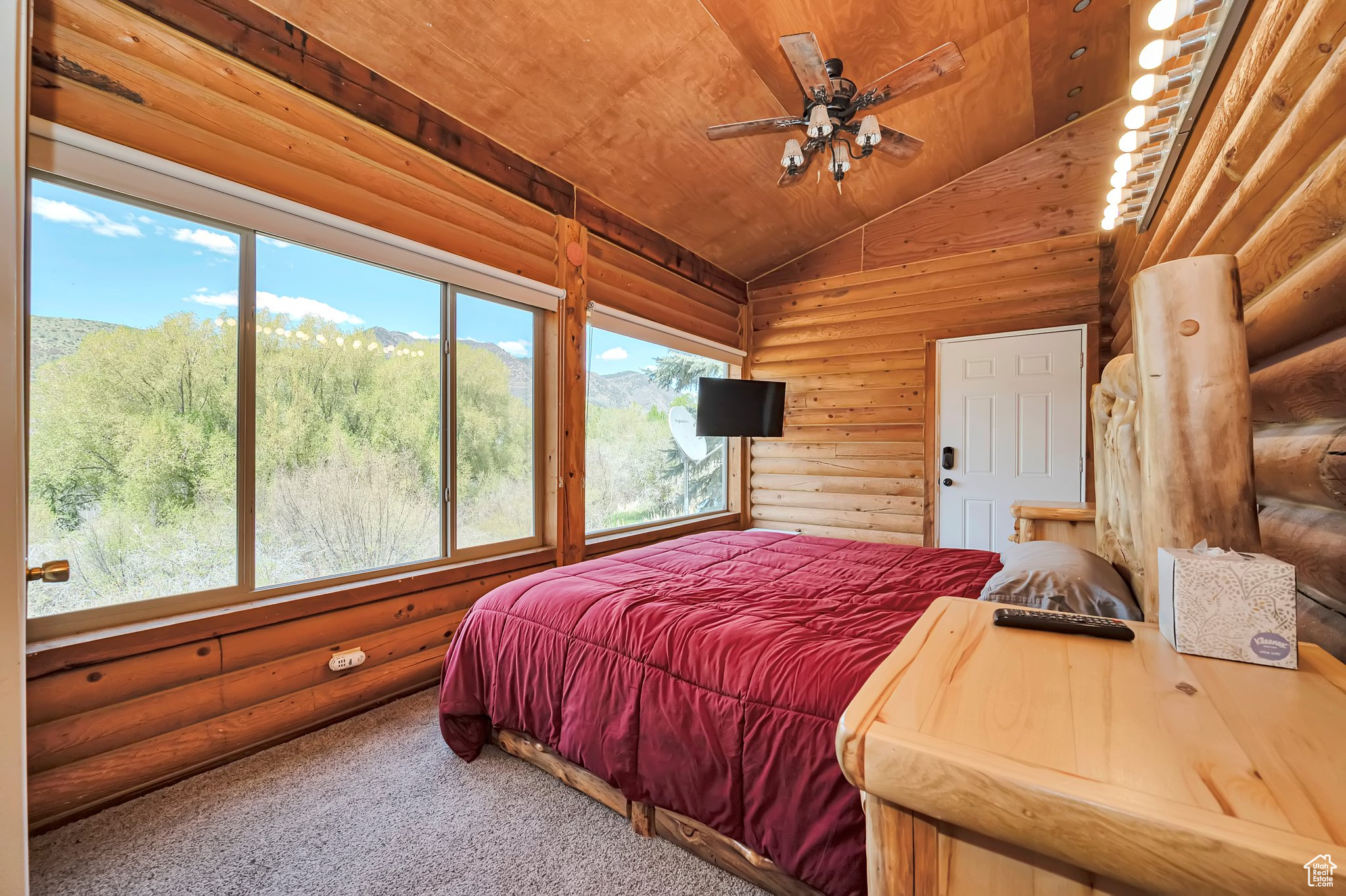 OAKLEY TOWN - Residential