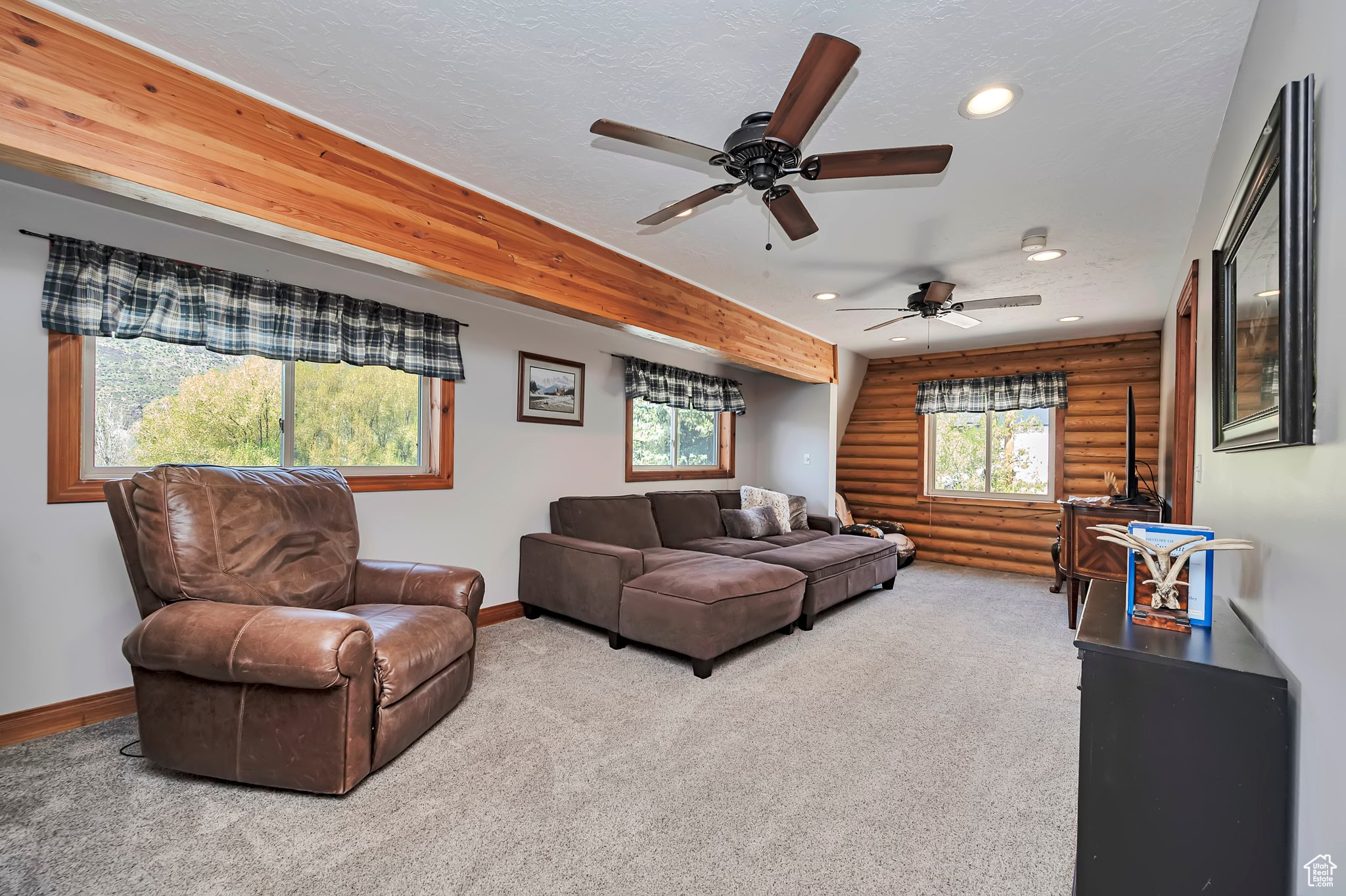 OAKLEY TOWN - Residential