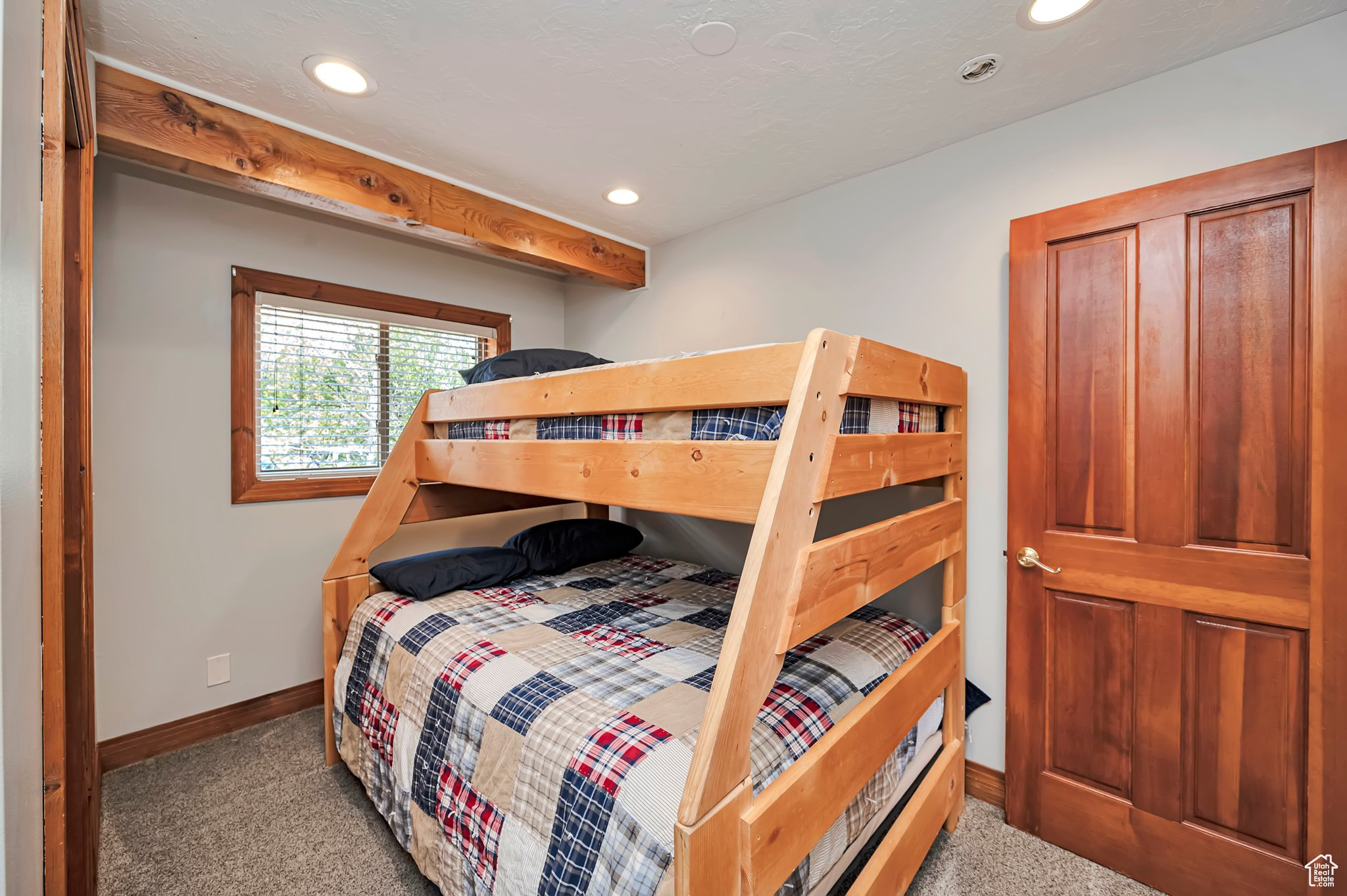 OAKLEY TOWN - Residential