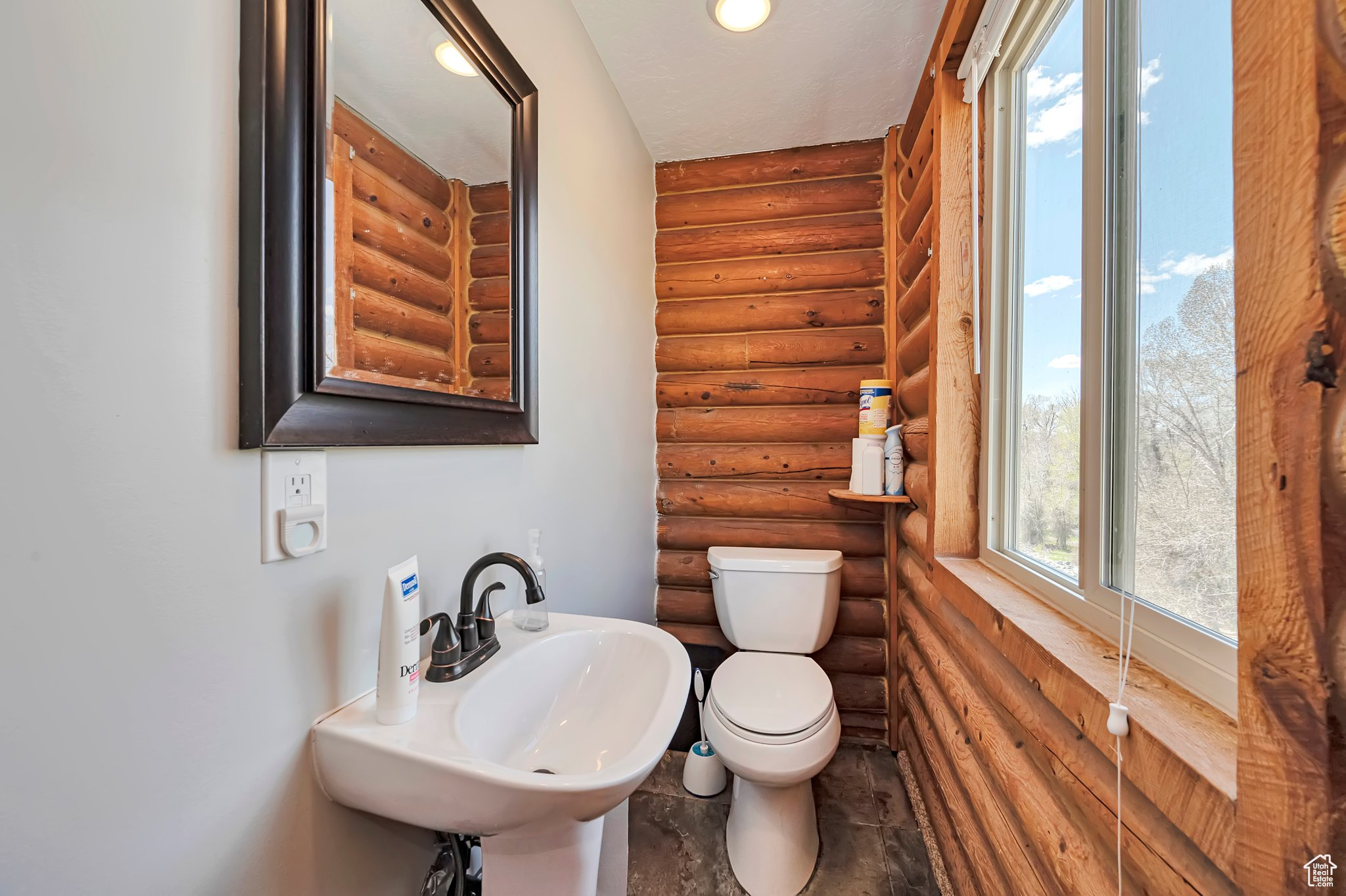 OAKLEY TOWN - Residential