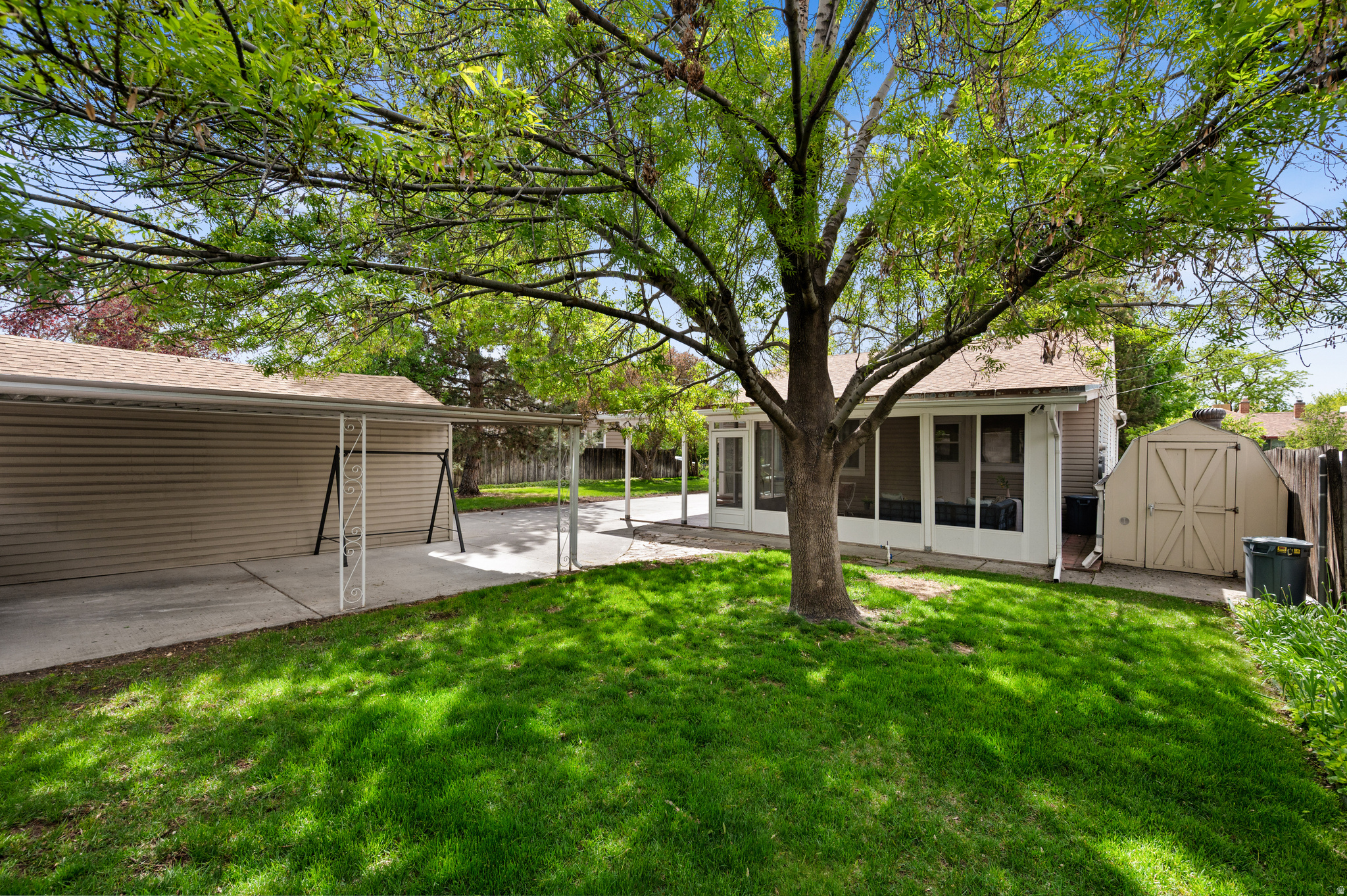 HIGHLAND PARK - Residential