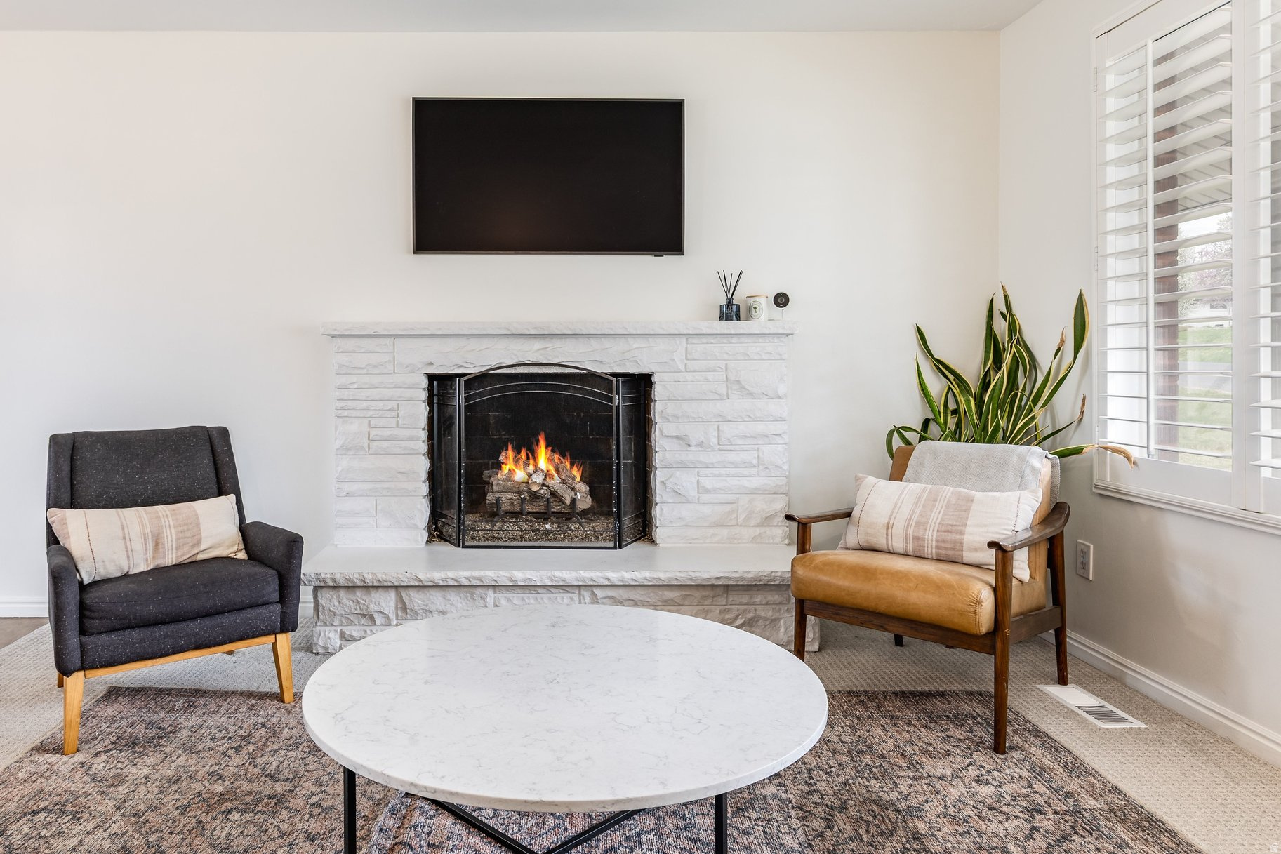 EAST OLYMPUS HEIGHTS - Residential
