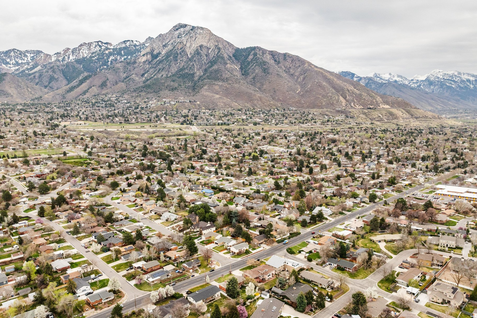 EAST OLYMPUS HEIGHTS - Residential