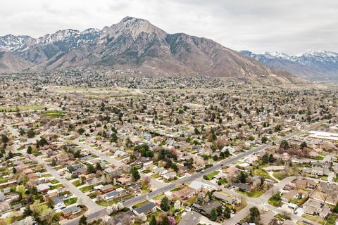 Tiny photo for 4160 S 2700 E, Holladay, UT 84124 (MLS # 2146001)