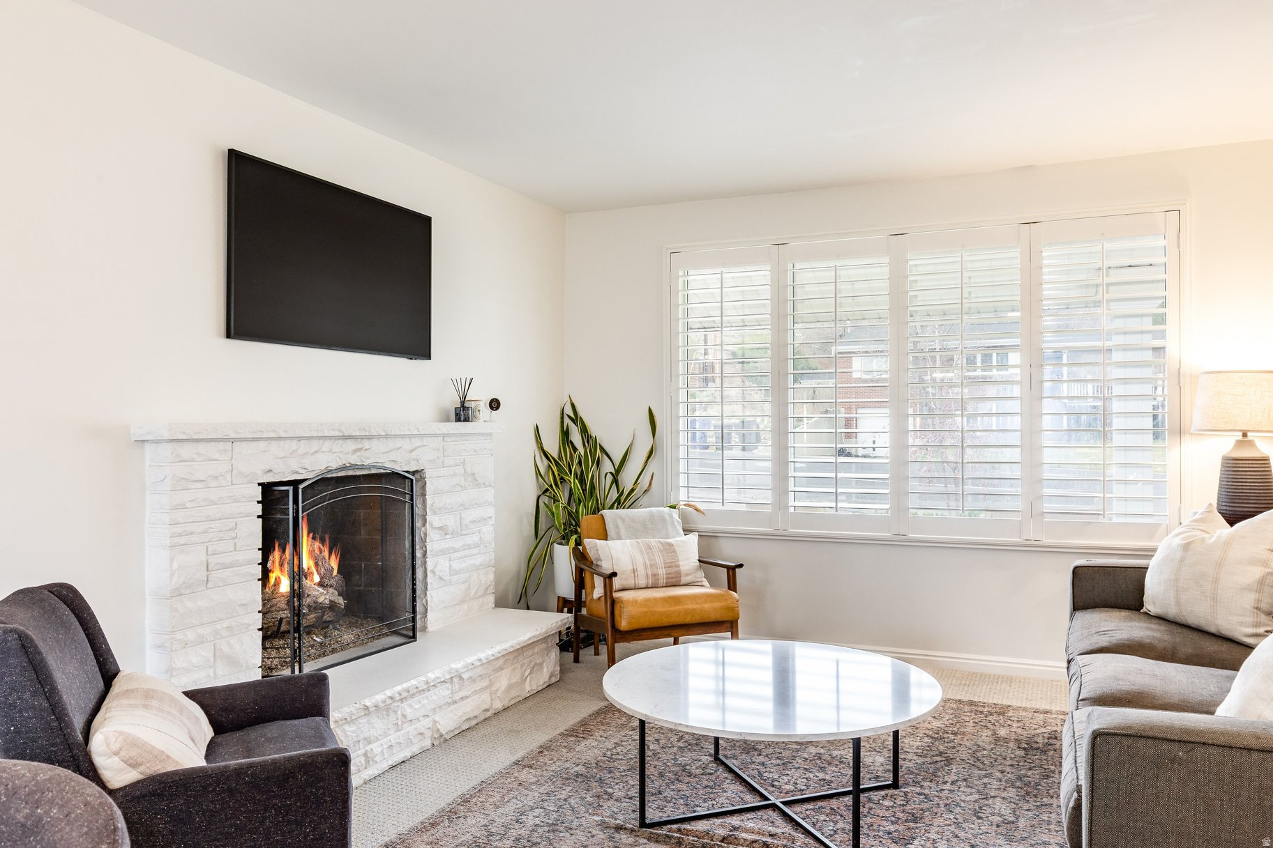 EAST OLYMPUS HEIGHTS - Residential