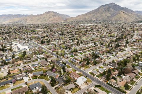 Tiny photo for 4160 S 2700 E, Holladay, UT 84124 (MLS # 2146001)