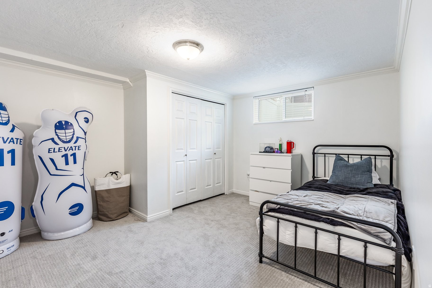 EAST OLYMPUS HEIGHTS - Residential