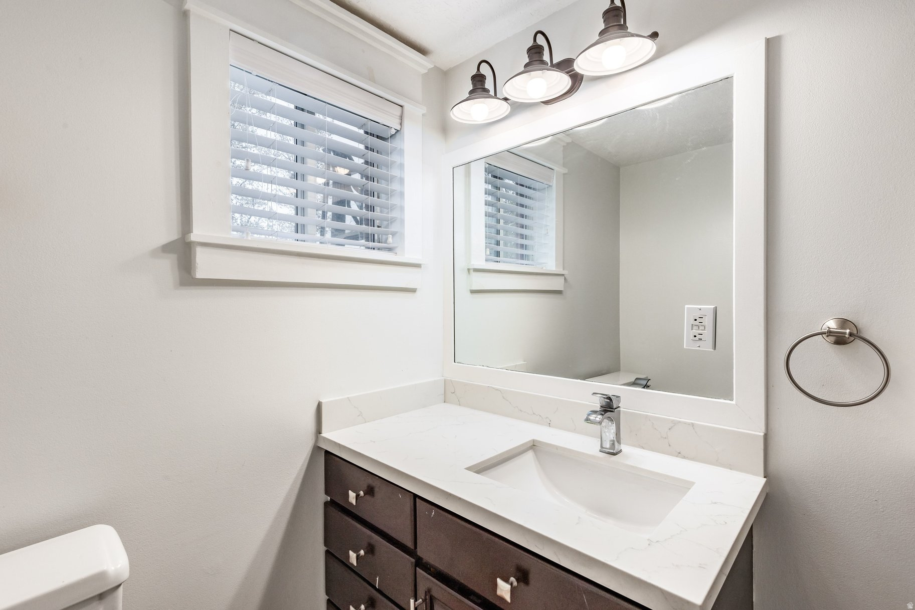 EAST OLYMPUS HEIGHTS - Residential