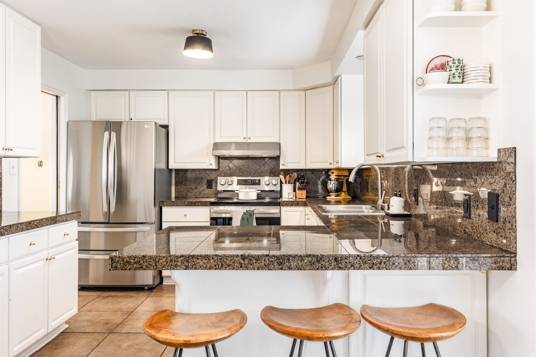 EAST OLYMPUS HEIGHTS - Residential