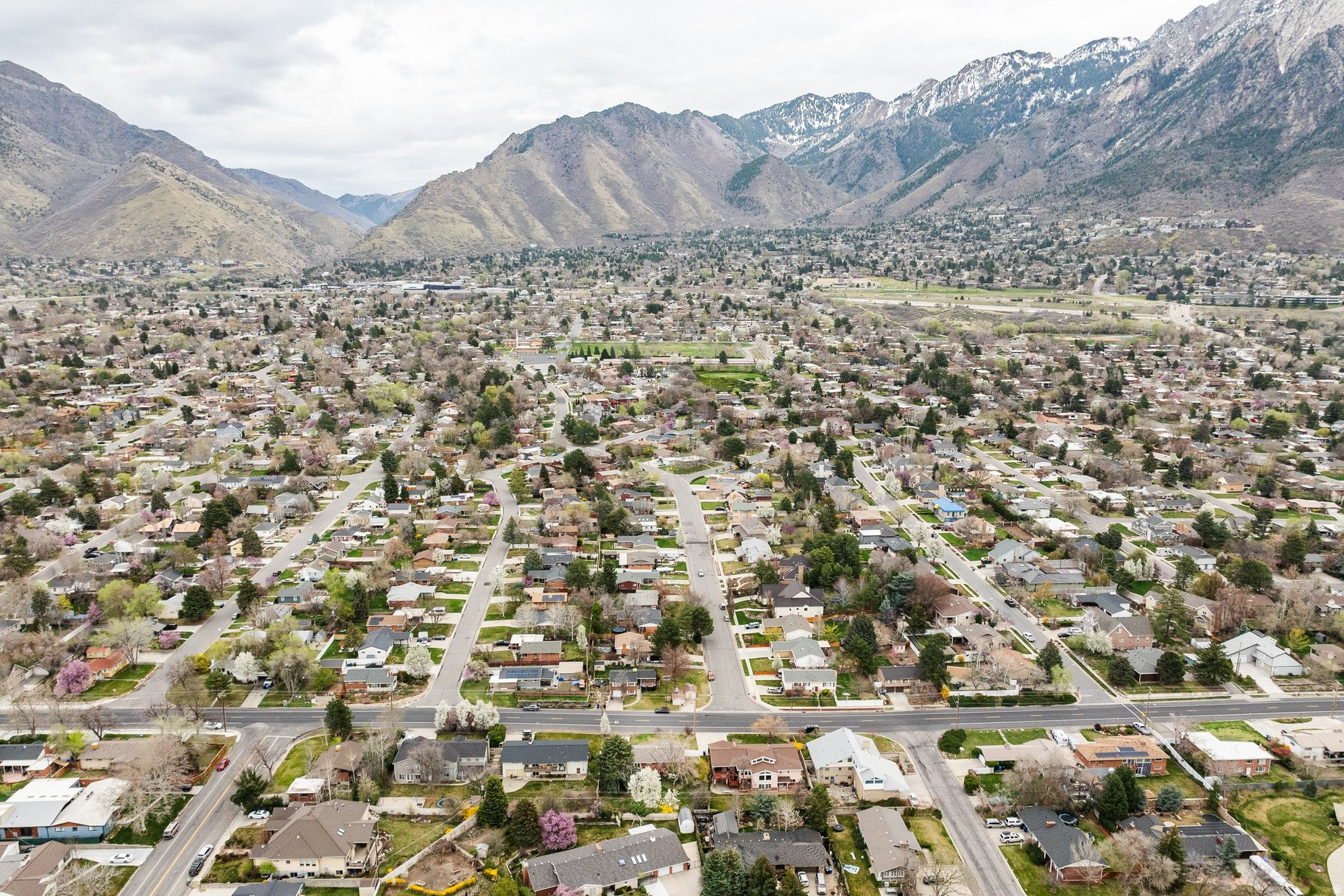 EAST OLYMPUS HEIGHTS - Residential