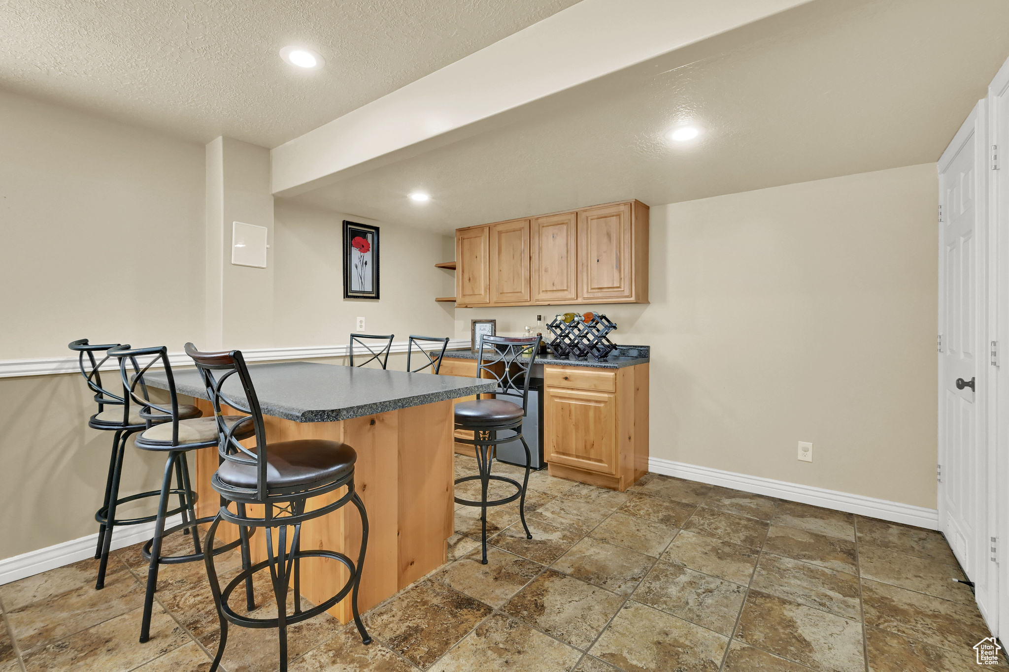 HOLMES ESTATES - Residential