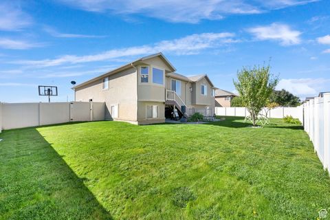 Tiny photo for 2454 W 1775 S, West Haven, UT 84401 (MLS # 2115787)