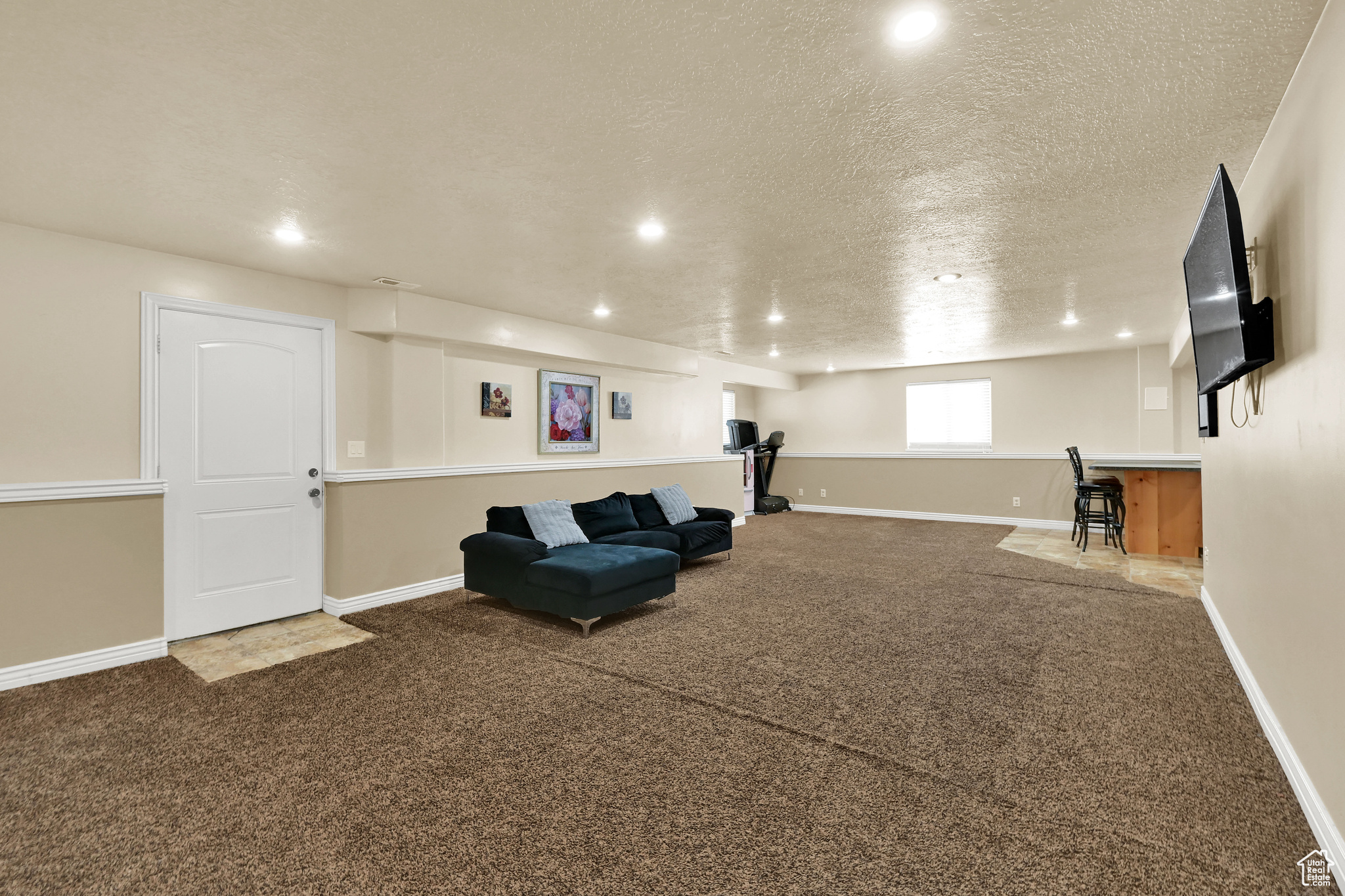 HOLMES ESTATES - Residential