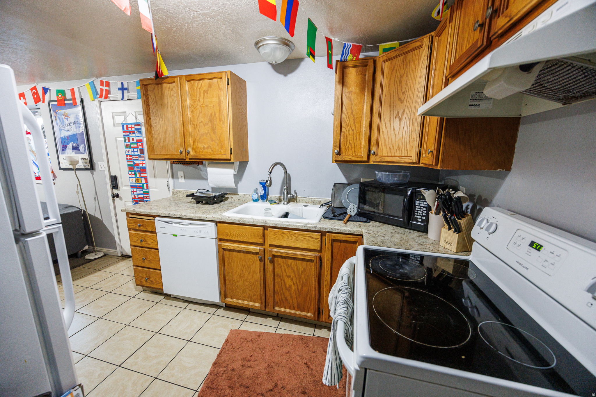 BRISTOL POINT - Residential