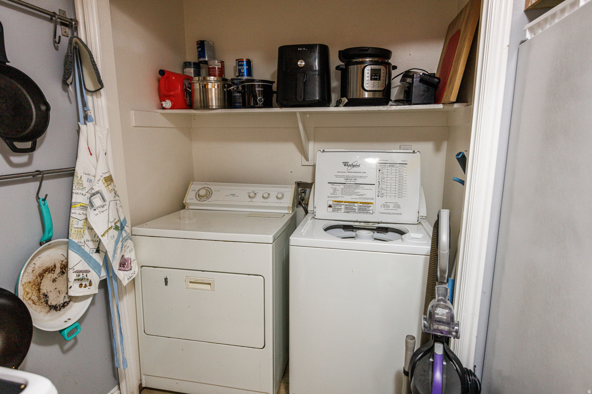 BRISTOL POINT - Residential