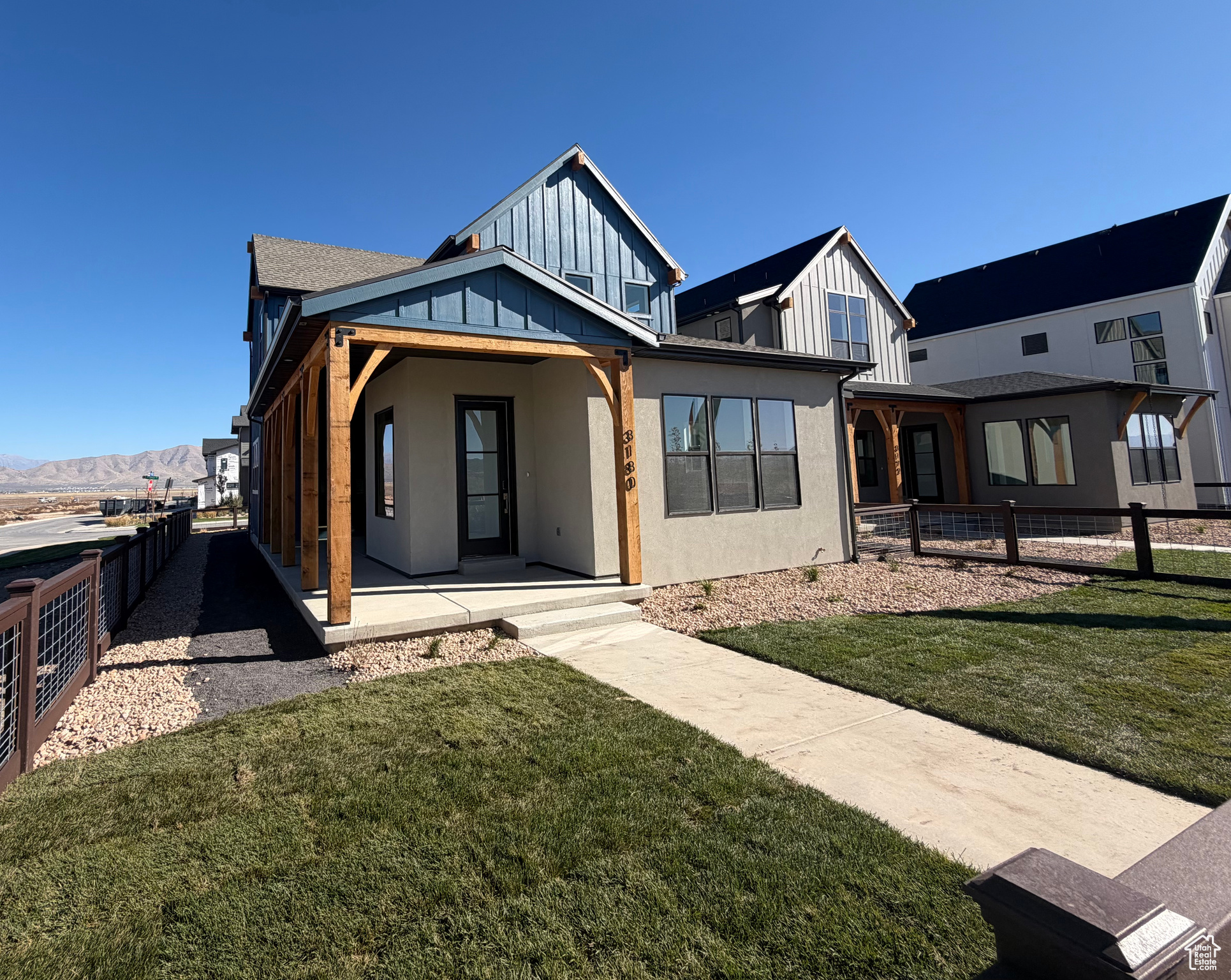 FIREFLY - Residential