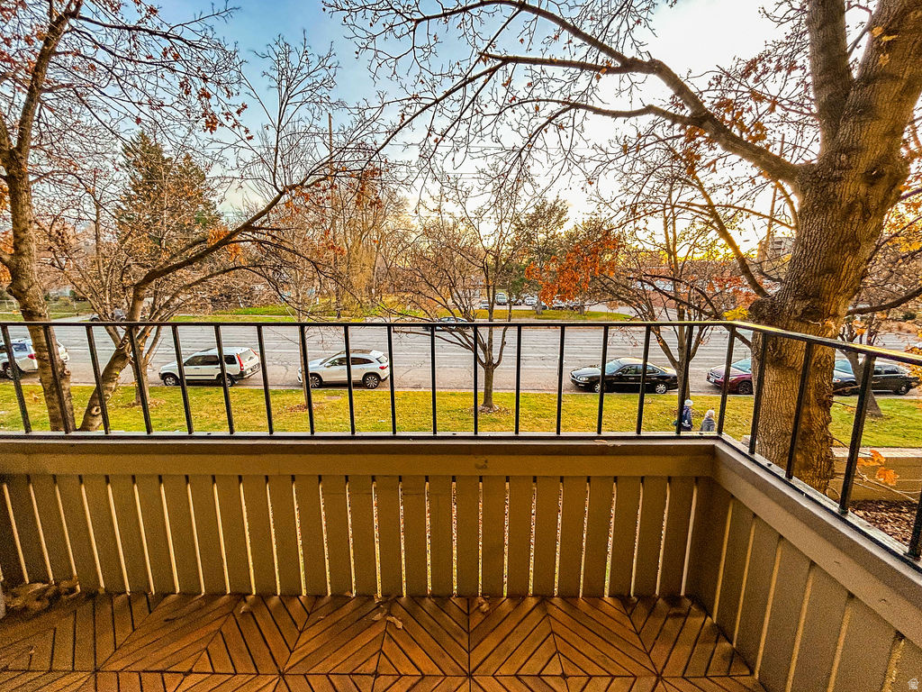 TOWNE PARK - Residential