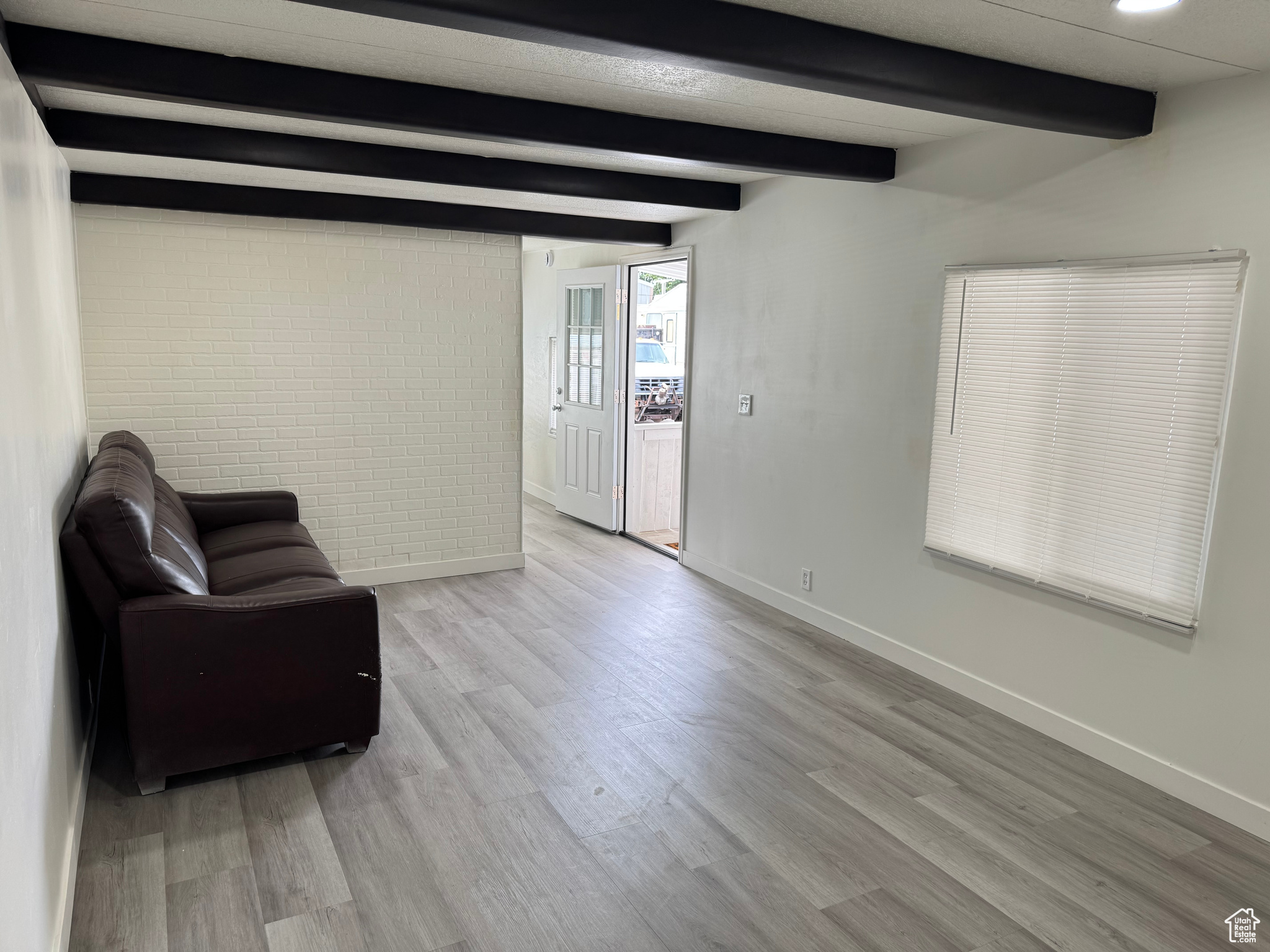 IDEAL MOBILE HOME PARK - Residential