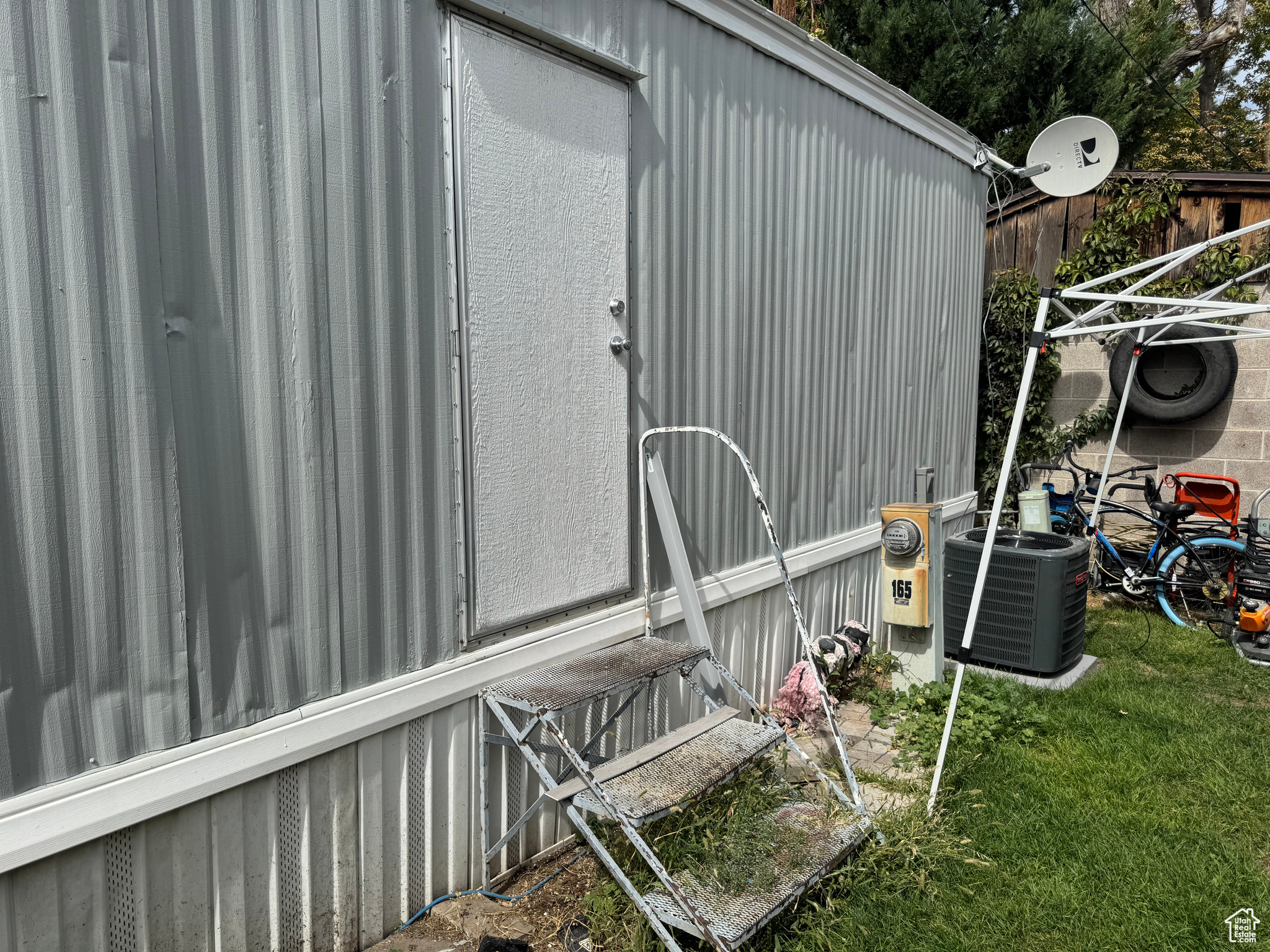 IDEAL MOBILE HOME PARK - Residential