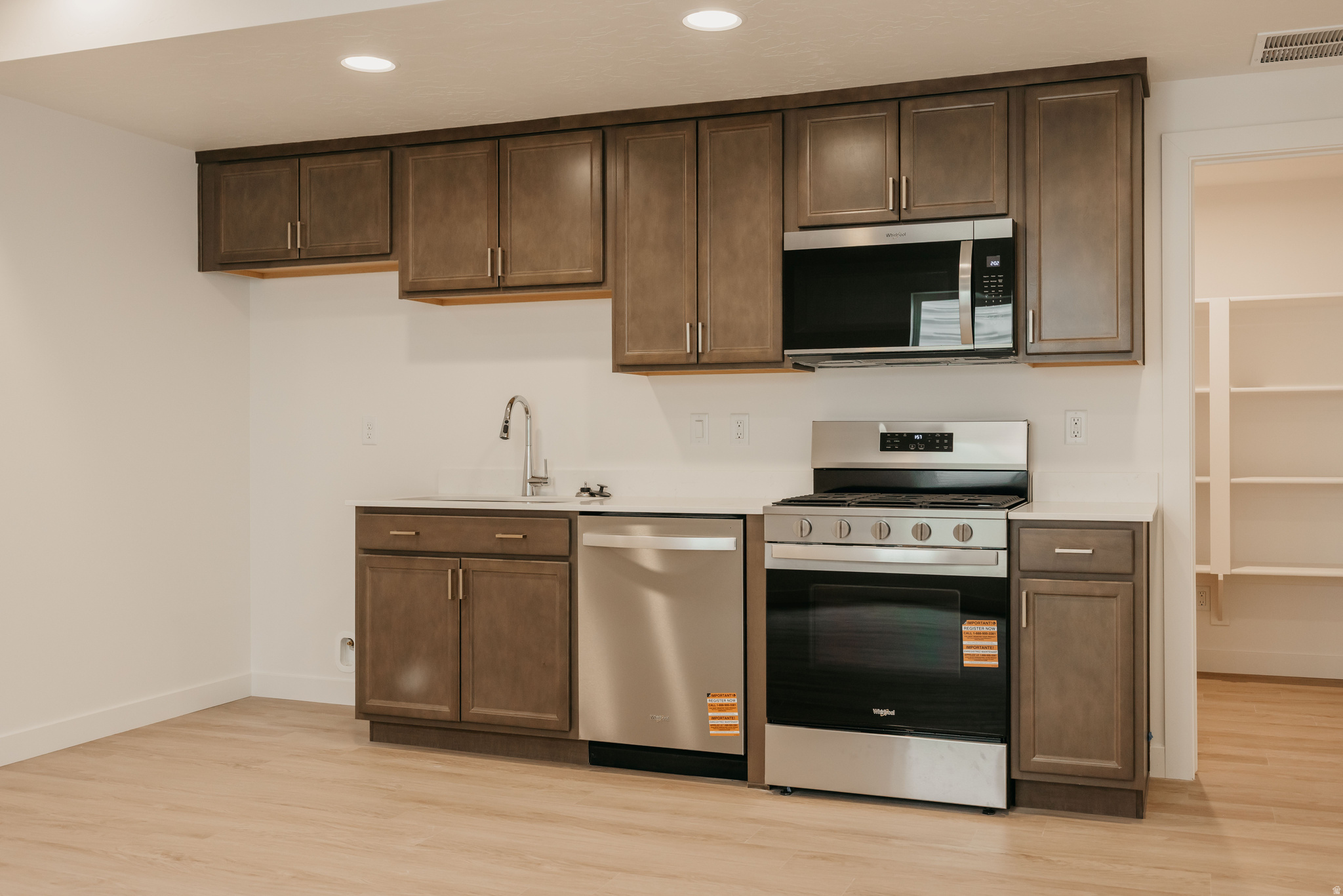 WILLOW ESTATES - Residential