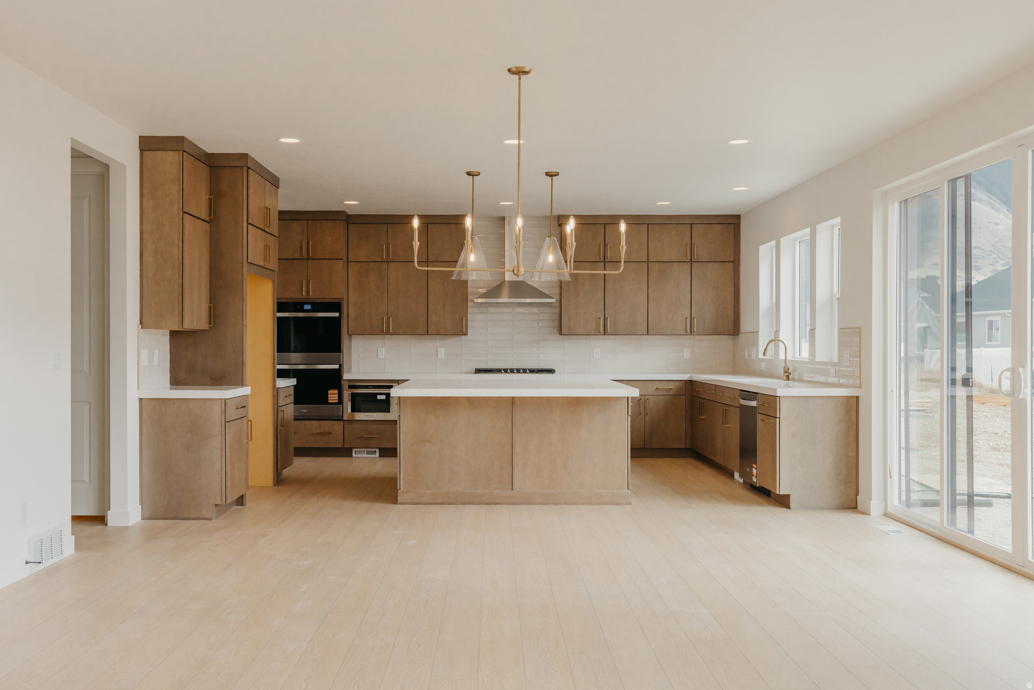 WILLOW ESTATES - Residential