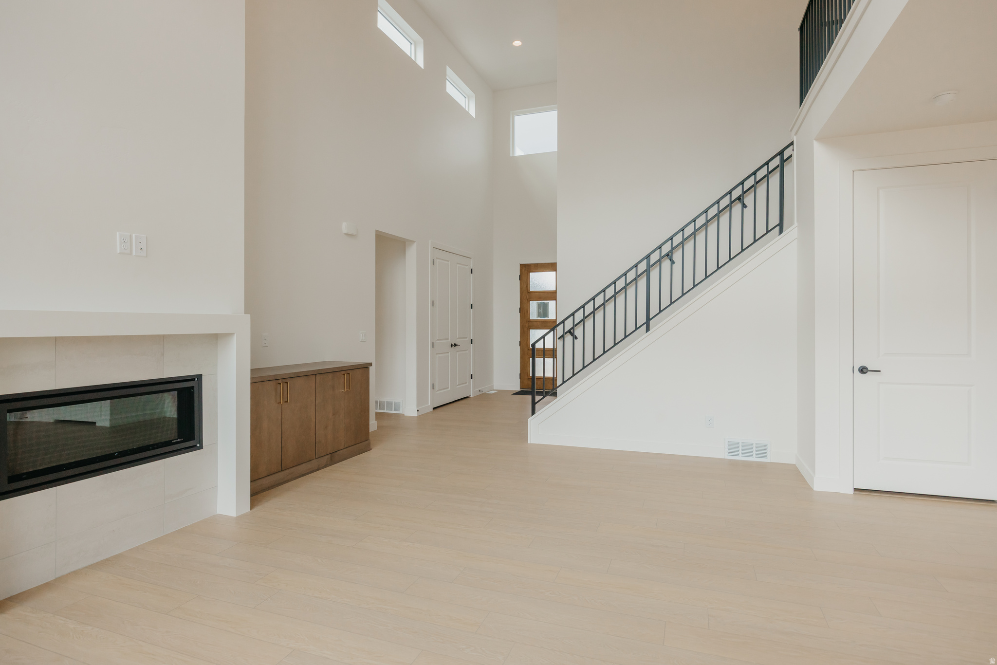 WILLOW ESTATES - Residential