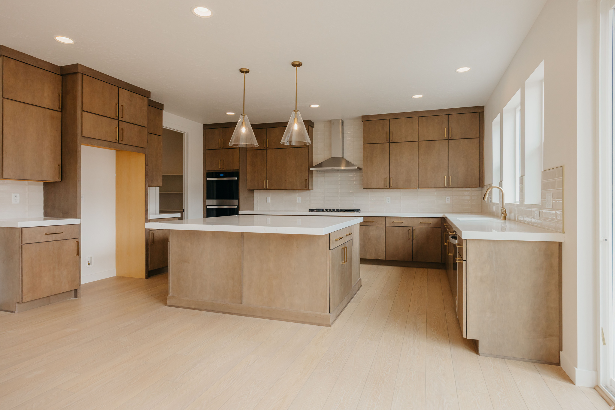 WILLOW ESTATES - Residential