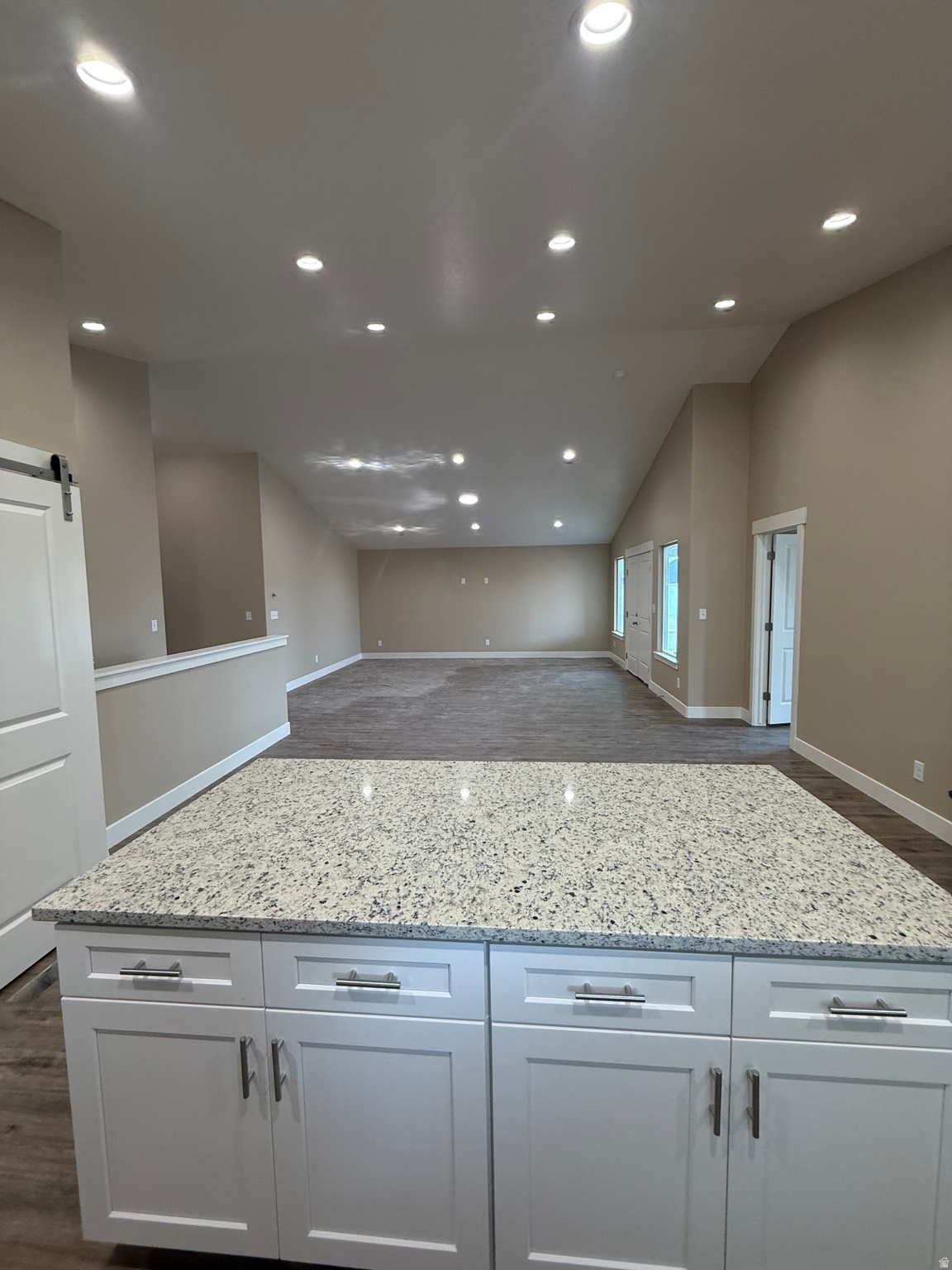 EAGLE POINT - Residential