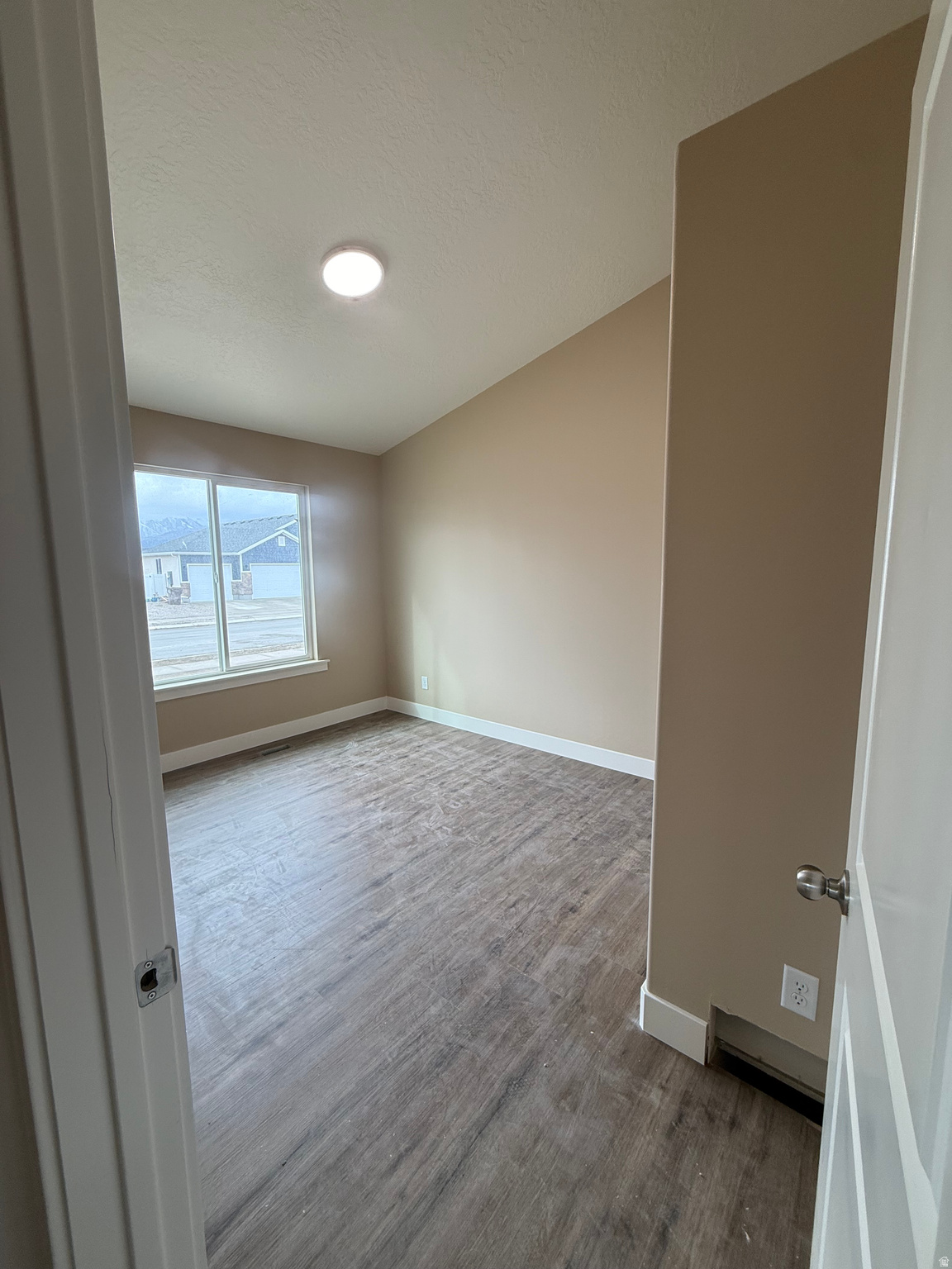 EAGLE POINT - Residential