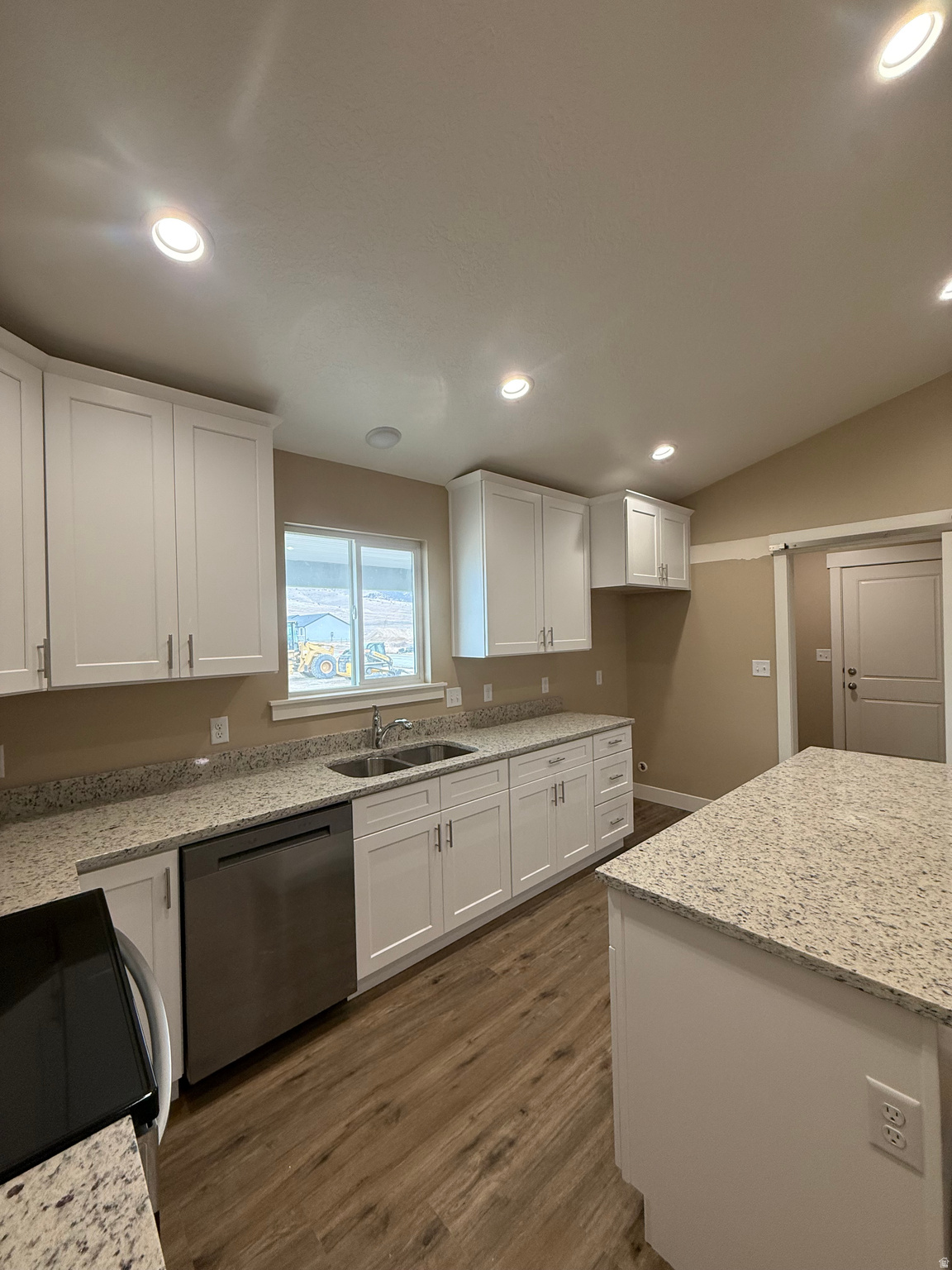 EAGLE POINT - Residential