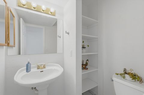 Tiny photo for 94 E 950 S, Kaysville, UT 84037 (MLS # 2139500)